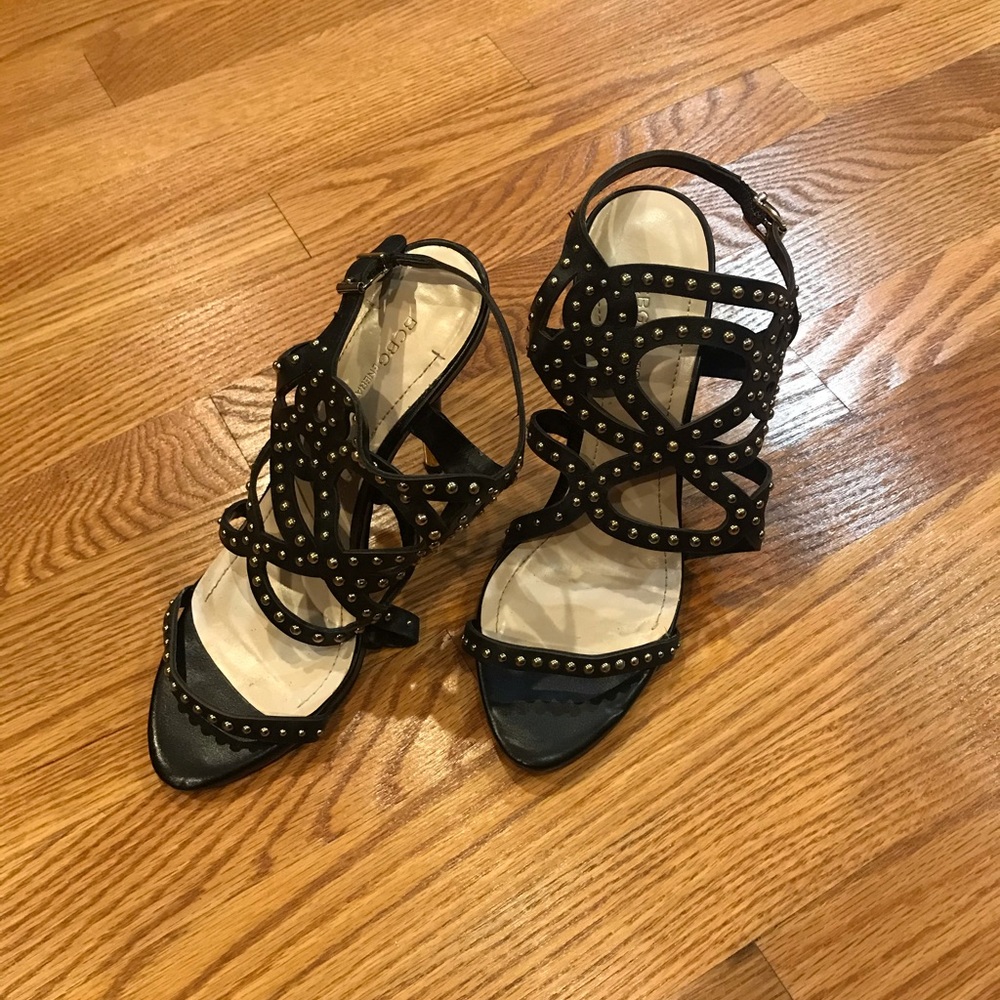 Shoes - Picture 5 of 5